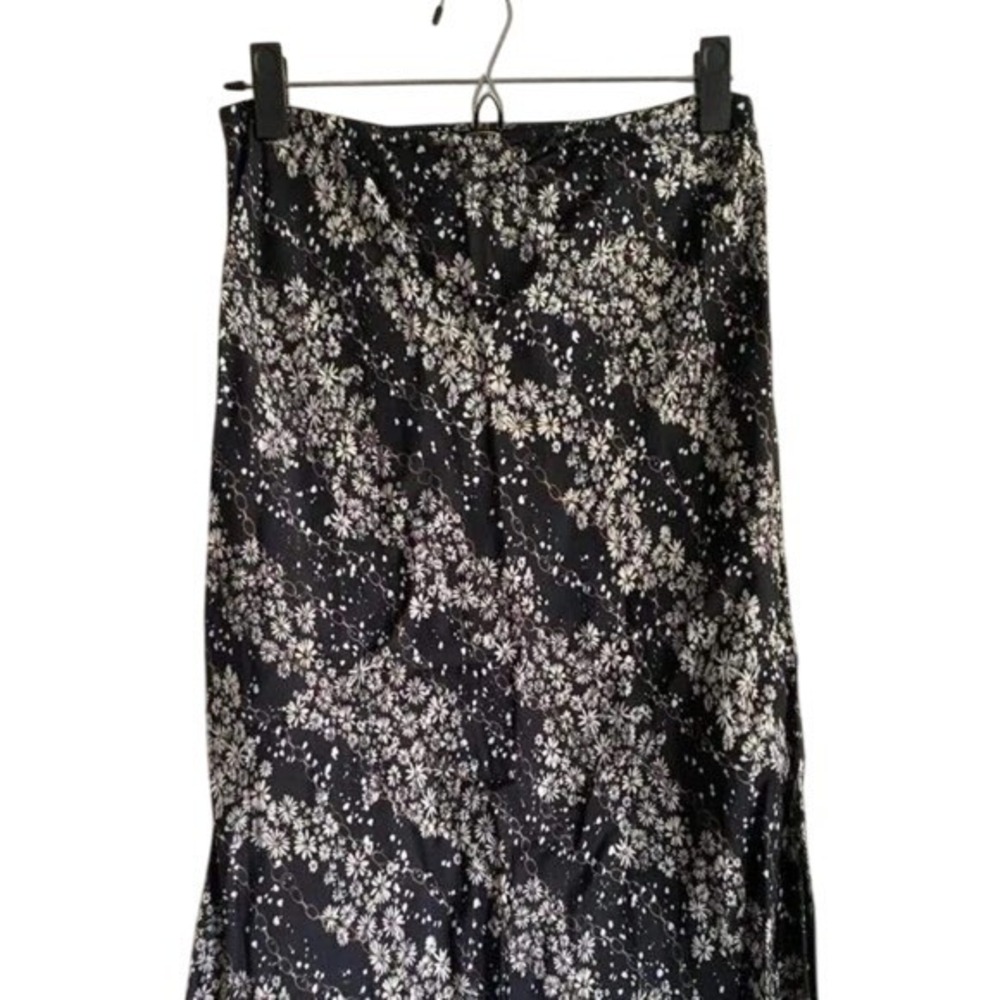 Victoria's Secret Black & White Floral Midi Skirt